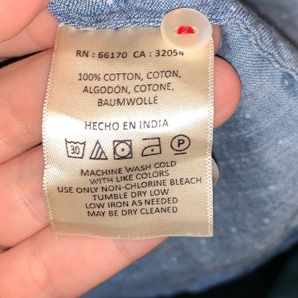 Anthropologie Holding Horses Western Chambray Cold Shoulder Button Down Top 12 - Picture 6 of 9